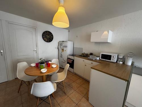 Viesnīcas āriene, Charmant appartement Héléna (Charmant appartement Helena) in Thury