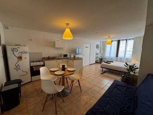 Viesnīcas āriene, Charmant appartement Héléna (Charmant appartement Helena) in Thury