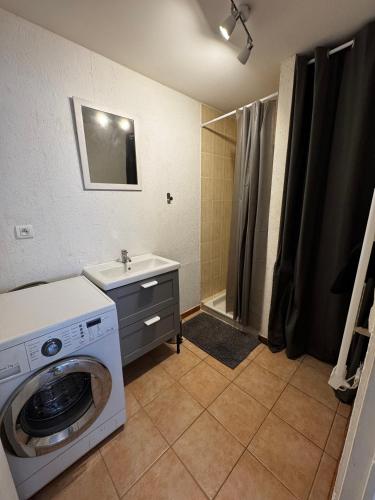 Viesnīcas āriene, Charmant appartement Héléna (Charmant appartement Helena) in Thury