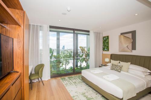 room detail thumbnail 1