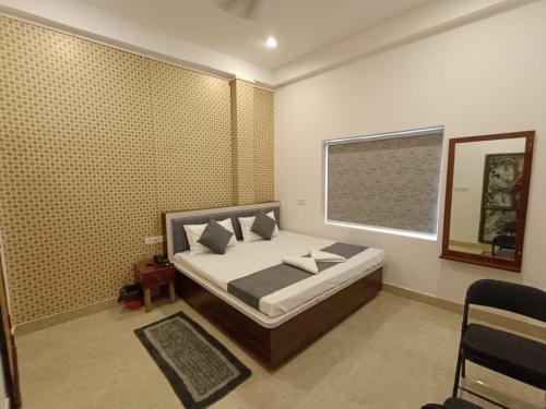 Namaste Home Stay Inn – khách sạn tại Dasaswamedh Ghat