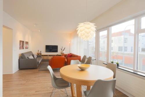 V54 Harbour Apartments