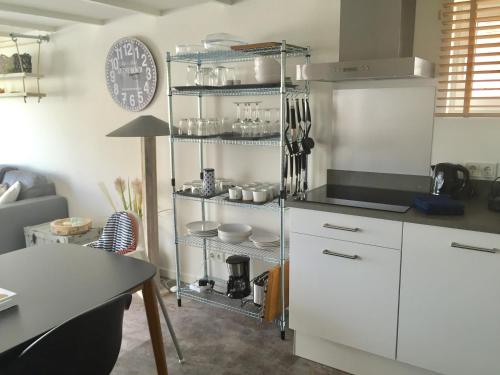 Kitchen, Ferienhaus Glucklich am Meer 1 mit Wellnesszugang in Egmond aan Zee