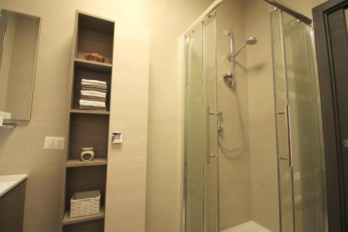 Large 3BR Eur Apartment - image 8