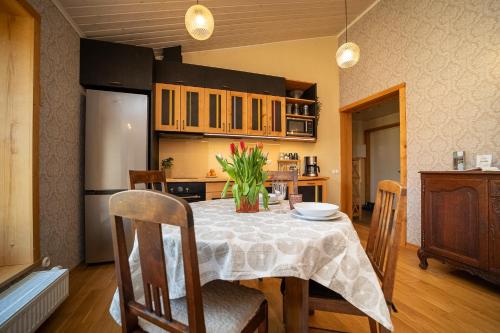 Konyha, Authentic Estonian Wood Interior Apartment, Sunset Balcony Views, Lahemaa in Kolga