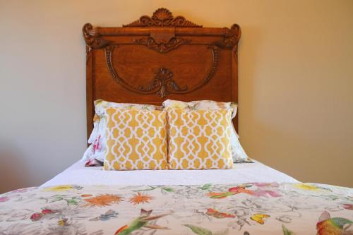 Wild Daisy Farm Bed & Breakfast - image 8