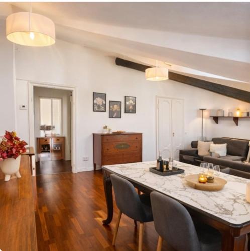 Bright Attic 120sqm in Garibaldi Quarter Milano