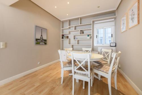 temporary apartment in the Salamanca neighborhood AAM242 in Lista