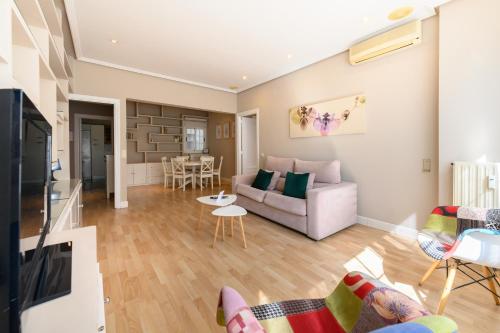 temporary apartment in the Salamanca neighborhood AAM242 in Lista
