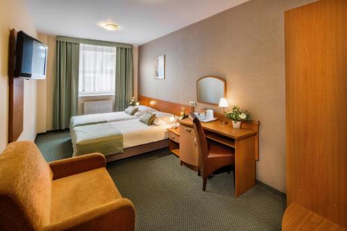 Hotel Galicya – Krakow, KY