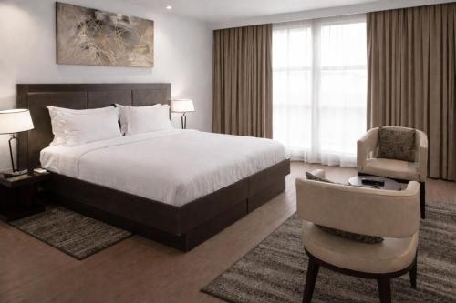 DoubleTree by Hilton Nairobi Hurlingham Room Type - Junior Suite