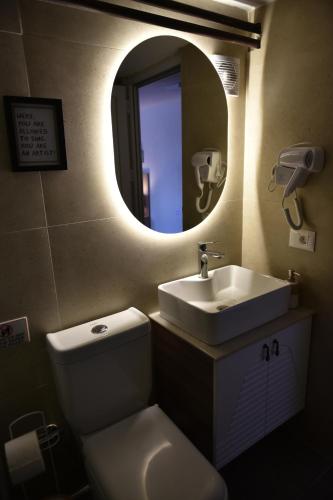 Vonios kambarys, Lex Apartments KS in Lagja e Terzinjeve
