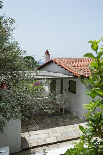 Skiathos Holidays Suites & Villas