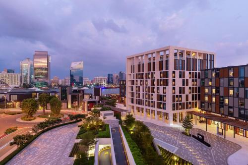 Canopy by Hilton Dubai Al Seef - image 15