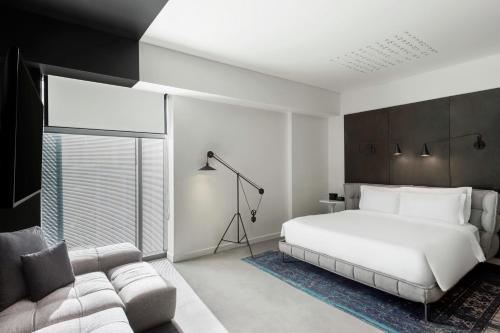 Canopy by Hilton Dubai Al Seef - image 16