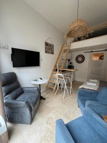 Les Capucins de Provins Studio gîte à louer Poigny