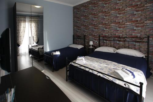 Number60 - image 8