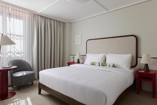 room detail thumbnail 0