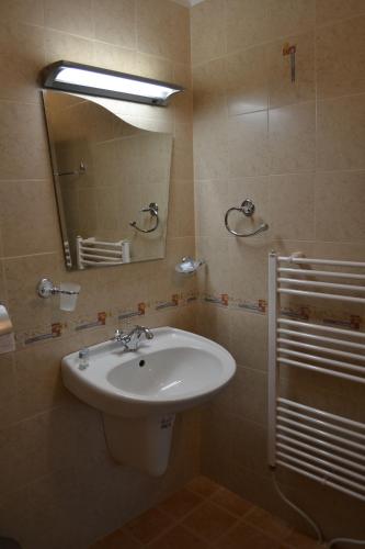 Hotel Perla - image 2