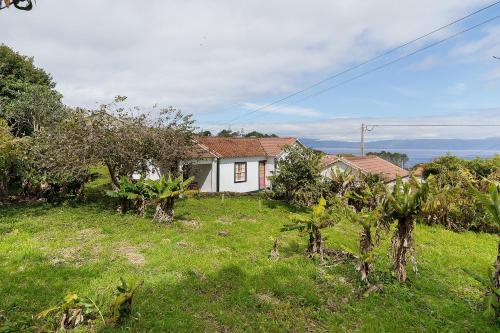 Adega Peróla – khách sạn tại Calheta De Nesquim