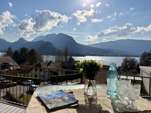 Venez Chez Vous Les Pignons sur le Lac