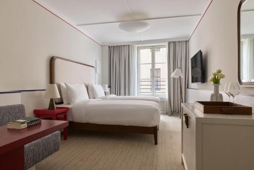 room detail thumbnail 0