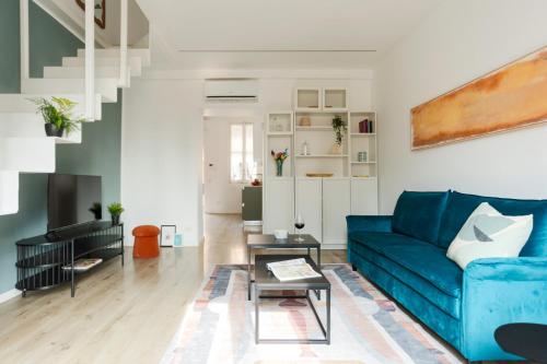 The Best Rent - Cozy one-bedroom in the Isola area with views of the Bosco Verticale
