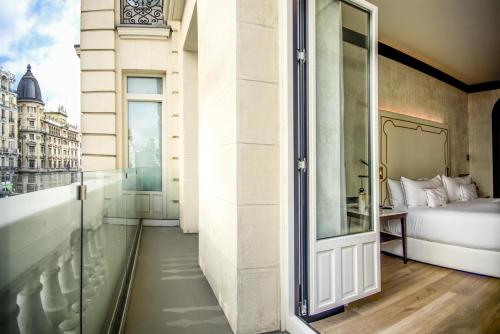 Hotel Montera Madrid Curio Collection by Hilton - image 2