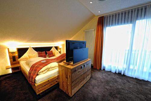 Superior Double Room with Balcony