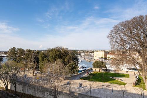 Studio and 2 rooms Zadar City Walls 5