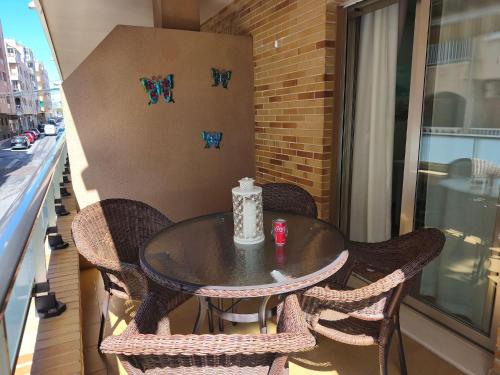 Torrevieja 2 BR and Parking - image 2