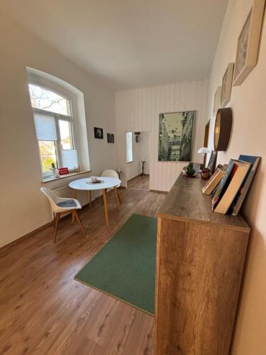 Pension Waldsachsen - Gäste und Monteurzimmer mit Parkplatz (Pension Waldsachsen - Gaste und Monteurzimmer mit Parkplatz) in เมราเนอ
