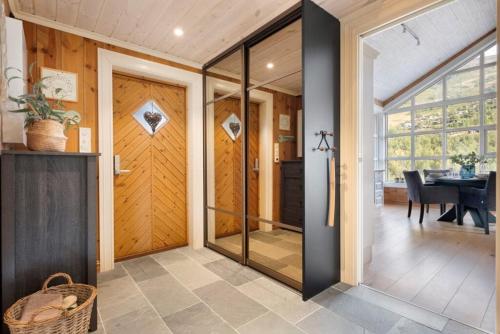 Stranda Fjellgrend, 2 bedrooms and loft 96B in Stranda