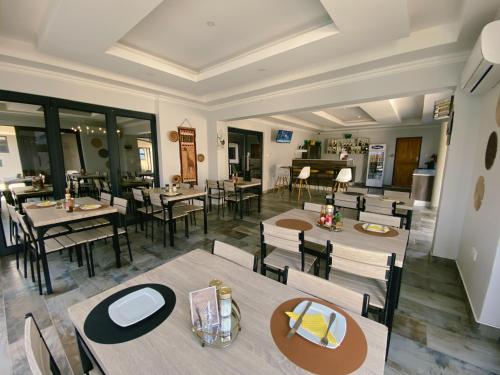 Restaurant, Executive Suites and Spa in Letlhakane