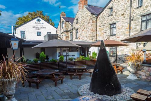 83828699 The Black Boy Inn