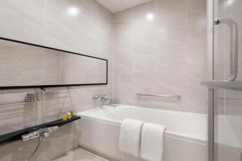 Hinode Hills Niseko Village - Small Luxury Hotels of The World Room Type - Three-Bedroom King Suite with Annupuri View Hinode Hills Niseko Village - Small Luxury Hotels of The World Room Type - Three-Bedroom King Suite with Annupuri View