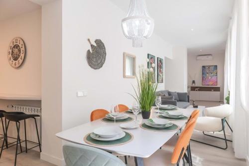 Facilities, Deluxe Penthouse Downtown Madrid in Chueca / Justicia