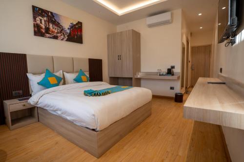 King Room