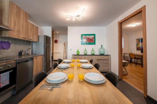 Barthe Holidays I Acogedor apartamento en Arinsal 4PAX a pie de pistas I Balcon con vistas y parking in Arinsal