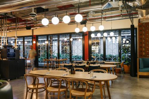The Social Hub Madrid - image 27