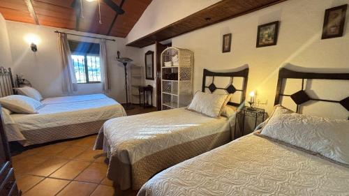 Casa La Finca by CasaTuristica, Ronda (photo 8)