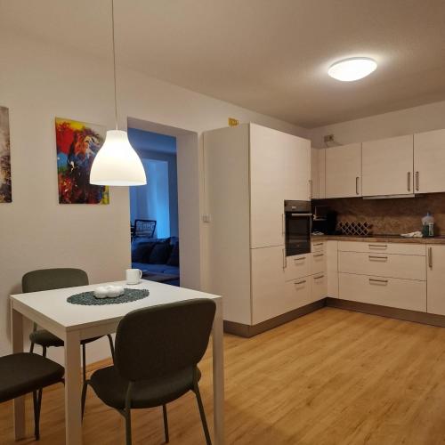 Schöne 2-Zimmer Wohnung mitten in Langenzenn (Schone 2-Zimmer Wohnung mitten in Langenzenn) in 朗根岑