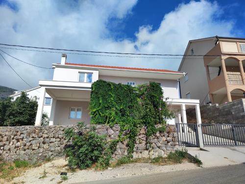 Viesnīcas āriene, THE LONGING of old Hercegovina, two bedroom apartment in Bosna and Hercegovina, near Dubrovnik in Ivanica