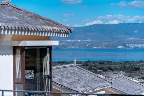 DaLi Genting Art House ZenLife Seaview Zen Retreat Fengyangyi 云觉七舍ZenLife观海禅意小院 凤阳邑店 - Dali