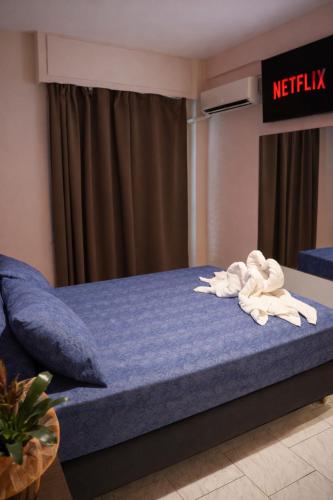 Orpheus Hotel, Ateny