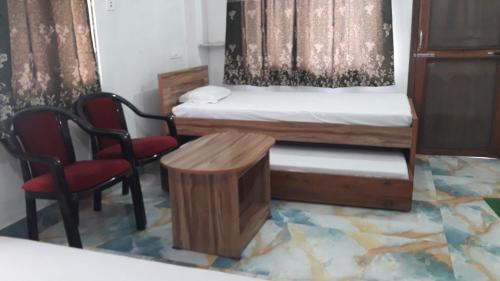 Laxmi Nrsimha Nivas Guest House in Mayapur