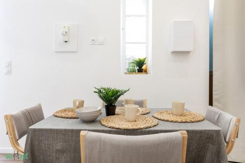 WeHost D3 - La cour du Sauna 2 beds, 4 people, Nizza