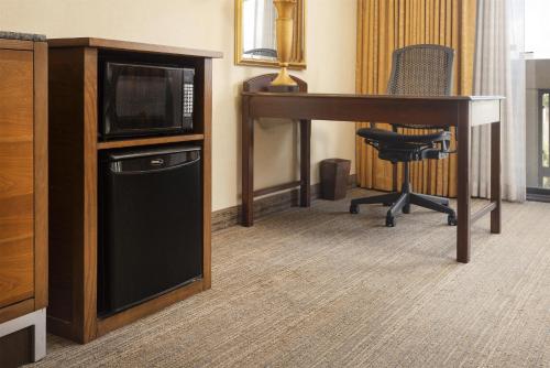 DoubleTree by Hilton San Jose - image 25