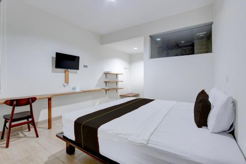 Townhouse Oak near The Park Mall Solo formerly D’Nawasena Guest House in Grogol