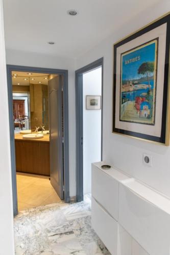 Lovely 48 m2 appt with sea view and swimming pool in Laval